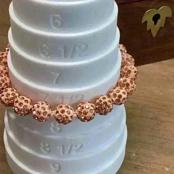 Peach Rhinestone Sparkling Beaded Bracelet - Picture 3 of 3